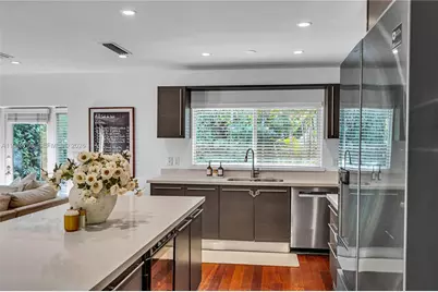 5516 Sardinia St, Coral Gables, FL 33146 - Photo 11