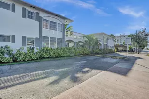 5112 Hollywood Blvd, Hollywood, FL 33021 - Photo 3