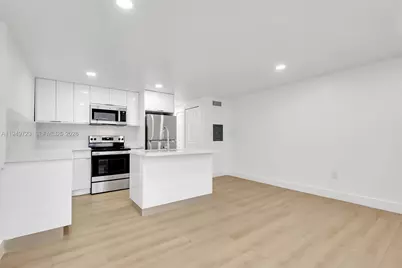 1632 NW 16th Ter #8, Miami, FL 33125 - Photo 13