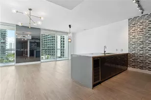 1080 SW Brickell Ave, Miami, FL 33131 - Photo 3