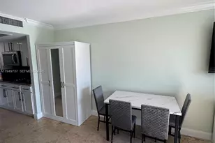 19201 Collins Ave, Sunny Isles Beach, FL 33160 - Photo 9