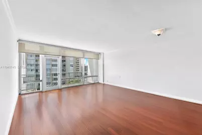 1408 Brickell Bay Dr #807, Miami, FL 33131 - Photo 7