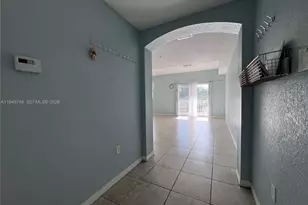 10885 NW 89th Terrace, Doral, FL 33178 - Photo 3