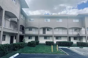 8851 NW 119th St, Hialeah Gardens, FL 33018 - Photo 27