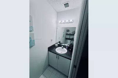 8851 NW 119th St #5221, Hialeah Gardens, FL 33018 - Photo 13