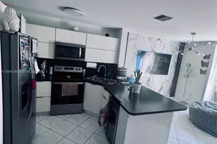 8851 NW 119th St, Hialeah Gardens, FL 33018 - Photo 7