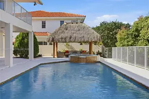 7935 NW 162nd St, Miami Lakes, FL 33016 - Photo 23