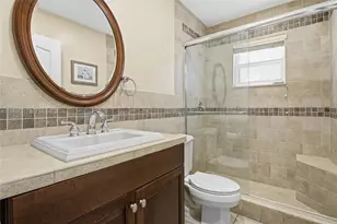 7935 NW 162nd St, Miami Lakes, FL 33016 - Photo 11