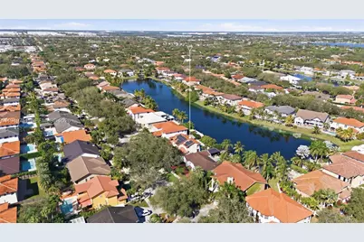 7935 NW 162nd St, Miami Lakes, FL 33016 - Photo 39