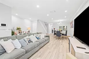 3726 Coral Tree Cir, Coconut Creek, FL 33073 - Photo 3