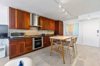 100 Lincoln Rd #1447, Miami Beach, FL 33139 - Photo 7