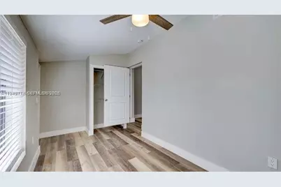 1050 SW 11th St #1052, Miami, FL 33129 - Photo 7