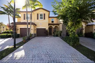 11224 NW 87th St, Doral, FL 33178 - Photo 1