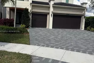 10790 Aqua Ct, Parkland, FL 33076 - Photo 1