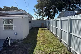 6231 Mayo St, Hollywood, FL 33023 - Photo 31