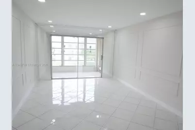 8891 Sunrise Lakes Blvd #308, Sunrise, FL 33322 - Photo 1