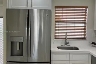 8891 Sunrise Lakes Blvd, Sunrise, FL 33322 - Photo 9