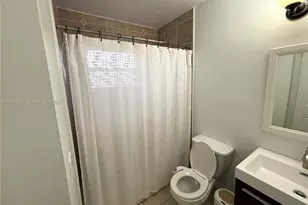 8384 SW 154th Ave, Miami, FL 33193 - Photo 31