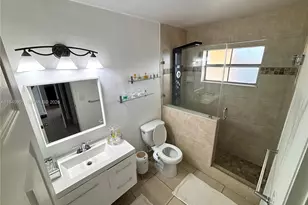 8384 SW 154th Ave, Miami, FL 33193 - Photo 11