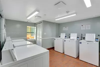 1308 Drexel Ave #307, Miami Beach, FL 33139 - Photo 15