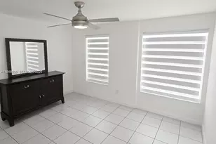 6120 Hayes St, Hollywood, FL 33024 - Photo 9