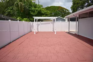 6120 Hayes St, Hollywood, FL 33024 - Photo 23