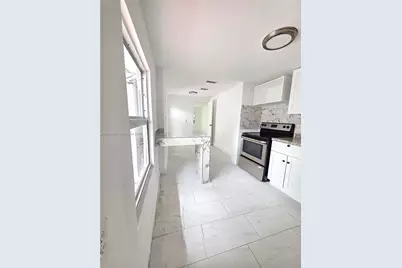 6120 Hayes St, Hollywood, FL 33024 - Photo 11