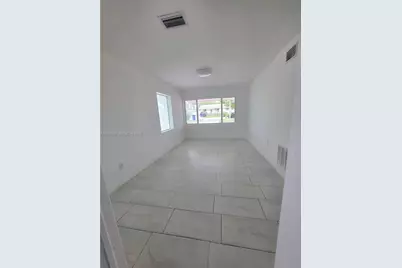 6120 Hayes St, Hollywood, FL 33024 - Photo 13