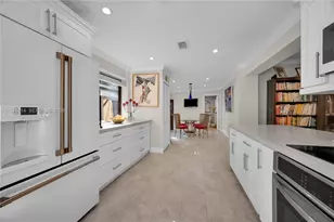 6220 SW 61st St, South Miami, FL 33143 - Photo 7