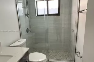 2223 NW 4th St, Miami, FL 33125 - Photo 7