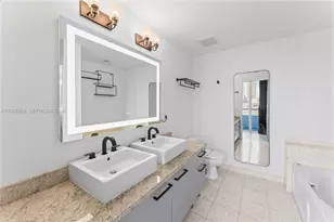 185 SW 7th St, Miami, FL 33130 - Photo 19