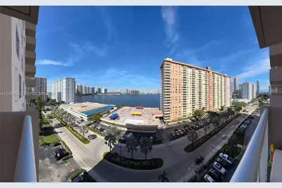 250 174th St #1115, Sunny Isles Beach, FL 33160 - Photo 3