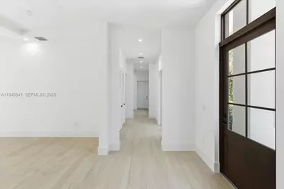 5940 SW 100th Ter, Pinecrest, FL 33156 - Photo 11