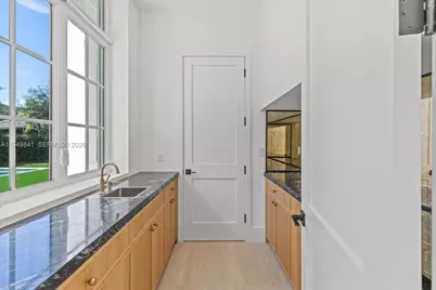 5940 SW 100th Ter, Pinecrest, FL 33156 - Photo 15