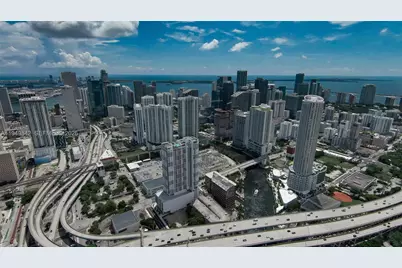 10 SW South River Dr #1704, Miami, FL 33130 - Photo 49