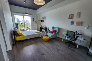 10 SW South River Dr, Miami, FL 33130 - Photo 23