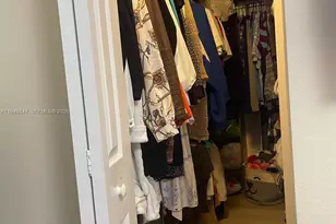 9421 SW 171st Pl, Miami, FL 33196 - Photo 15