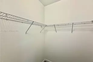 21050 NE 8th Ave, Miami, FL 33179 - Photo 19