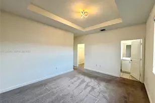 21050 NE 8th Ave, Miami, FL 33179 - Photo 17
