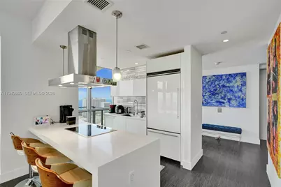 1100 Biscayne Blvd #3708, Miami, FL 33132 - Photo 5