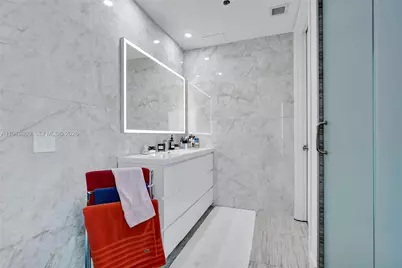 1100 Biscayne Blvd #3708, Miami, FL 33132 - Photo 19