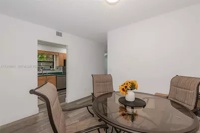 1501 NW 90th Way #1501, Pembroke Pines, FL 33024 - Photo 11