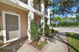 14615 SW 14th St, Pembroke Pines, FL 33027 - Photo 1