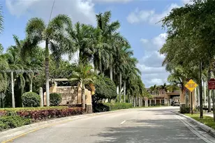 14615 SW 14th St, Pembroke Pines, FL 33027 - Photo 39