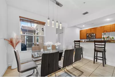 14615 SW 14th St #14615, Pembroke Pines, FL 33027 - Photo 15