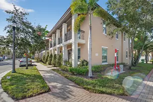 14615 SW 14th St, Pembroke Pines, FL 33027 - Photo 7