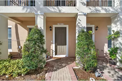 14615 SW 14th St #14615, Pembroke Pines, FL 33027 - Photo 9