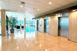 400 Kings Point Dr, Sunny Isles Beach, FL 33160 - Photo 23