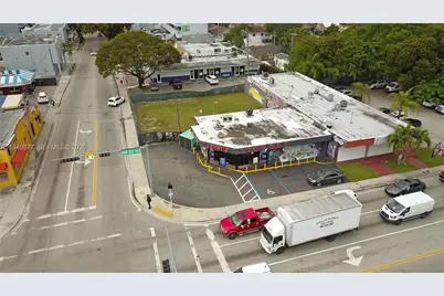 2219 NW 28th St, Miami, FL 33142 - Photo 9