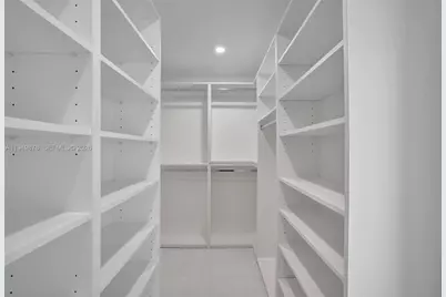 7135 Collins Ave #835, Miami Beach, FL 33141 - Photo 33